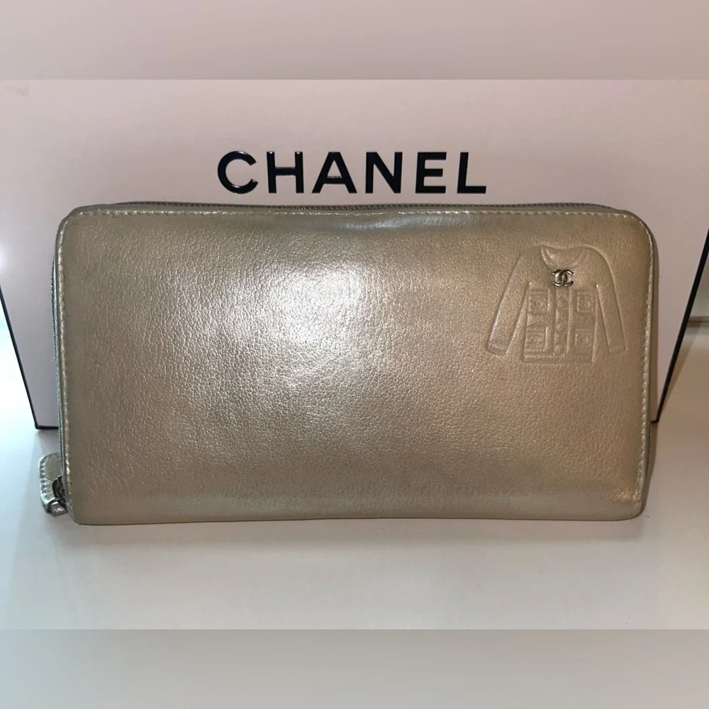 Chanel Long Zip Around Zippy Wallet CC Jacket Motif Leather Champagne Gold RARE - Picture 17 of 17